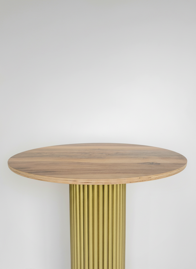 Столешница Фанера, диаметр 600, цвет - Индийское дерево, натуральный торец